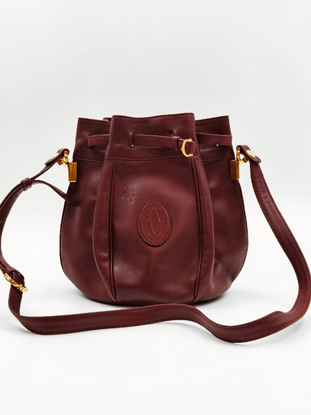 Vintage Must de Cartier Burgundy Leather Bucket Shoulder Bag Gold Hardware
